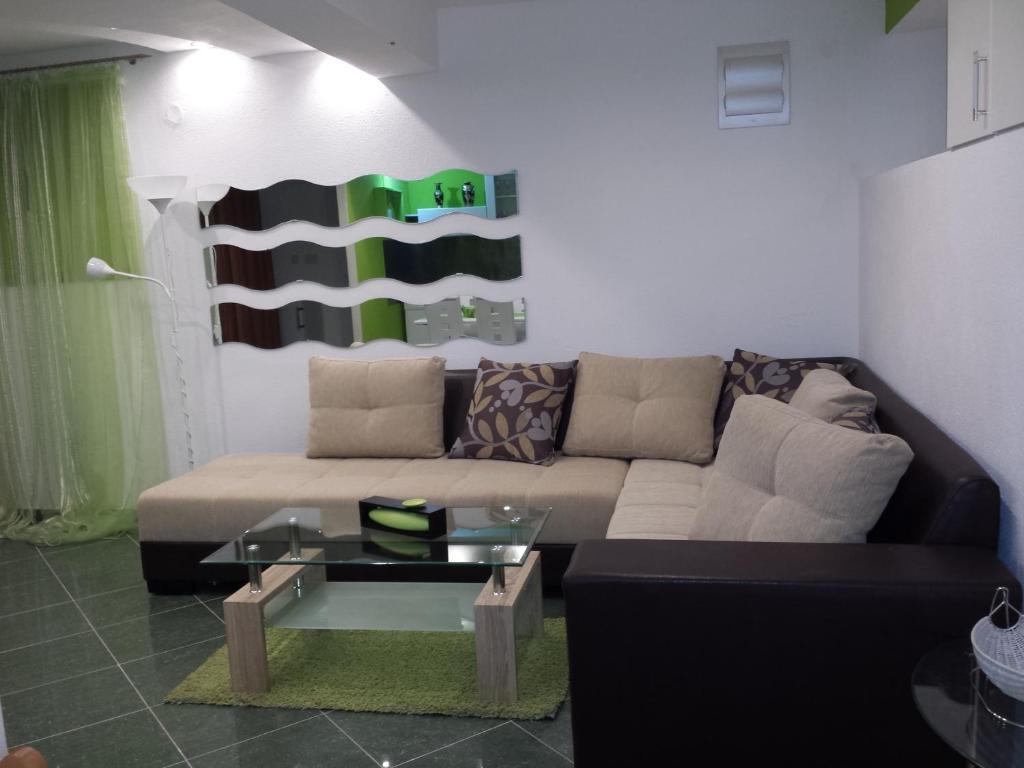 Apartments Mila Krimovice 部屋 写真